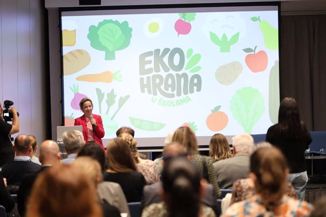 Više od 15.500 zagrebačkih osnovnoškolaca jede ekološki proizvedenu hranu