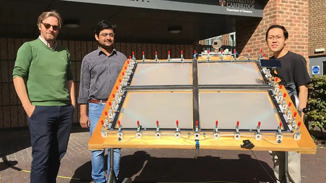 Znanstvenici iz plastike dobivaju vodik: Reaktor izgleda kao solarni panel, ali ne proizvodi struju