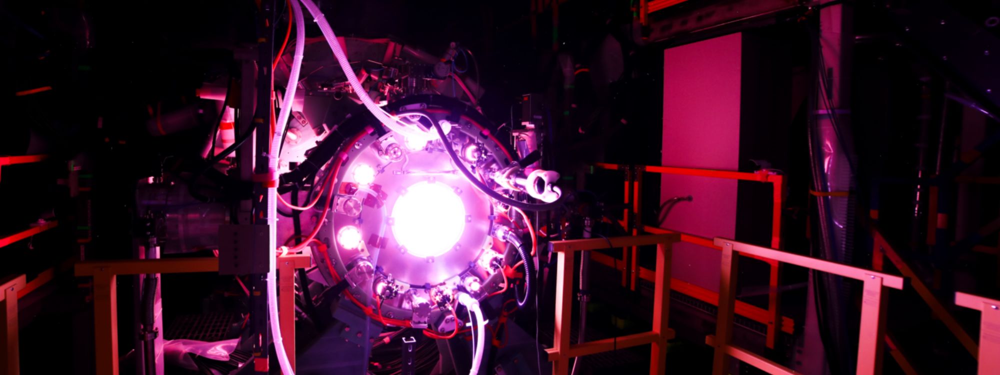 Helion polaris, nuklearna fuzija