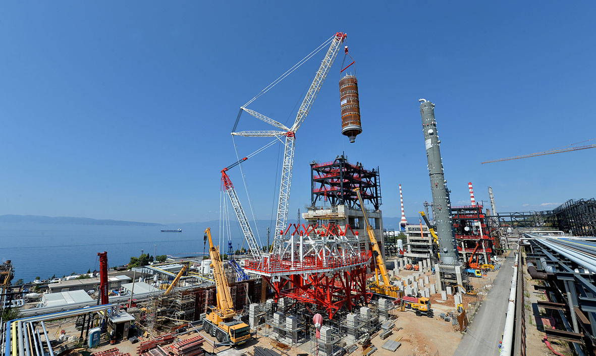 INA gradi zaštitni sustav ispod riječke rafinerije, projekt vrijedi 6 mil. eura